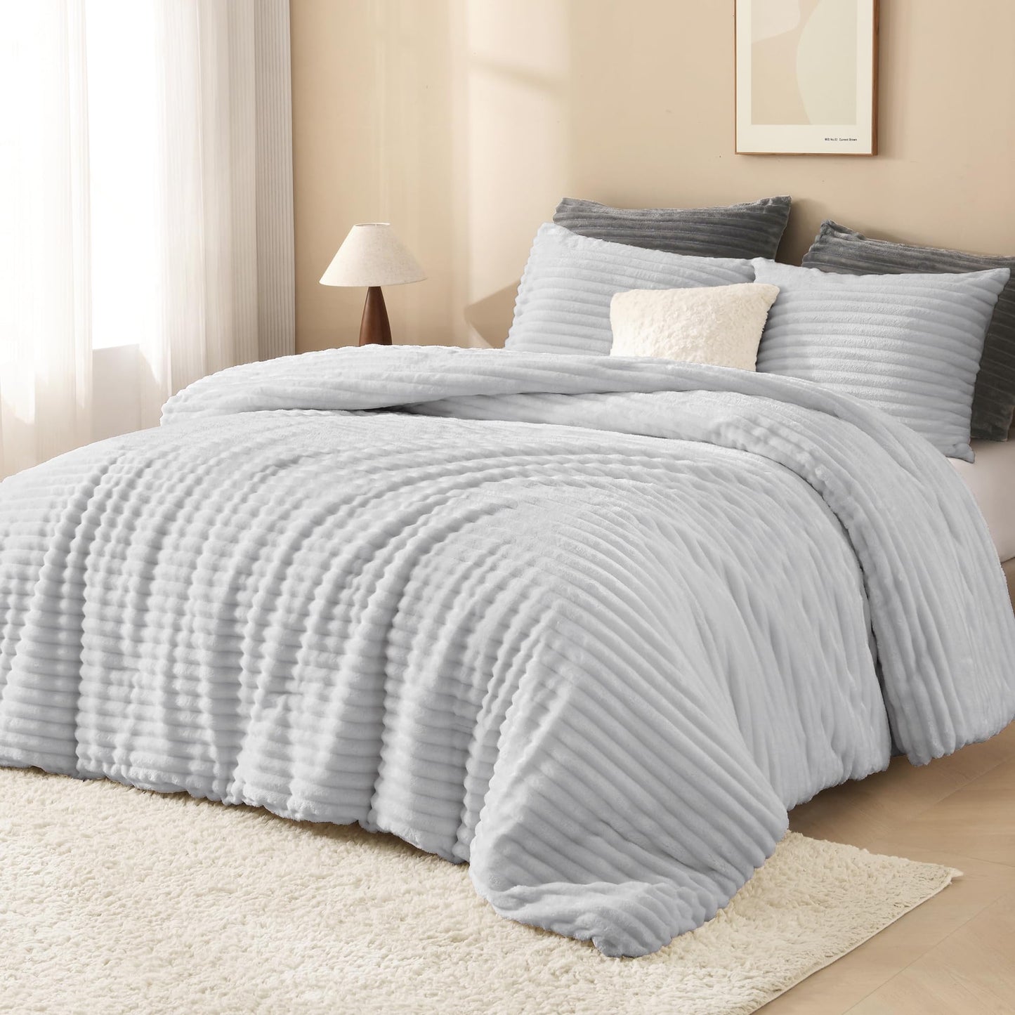 Andency Fleece Full Comforter Set, 3 Pieces Light Grey Comforter Set for Full Size Bed, Soft Warm Fluffy Fuzzy Bedding Set for Winter (1 Comforter & 2 Pillowcases)