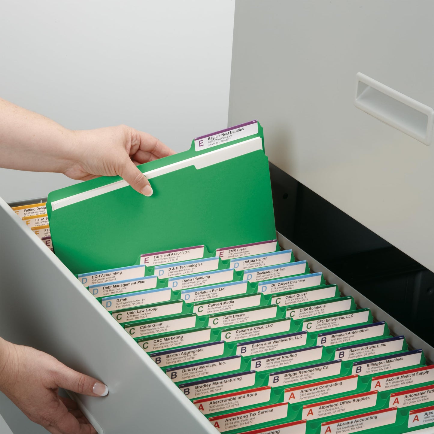 Smead Standard File Folders, 100 Count, Green, 1/3-Cut Tabs, Letter Size (12143)