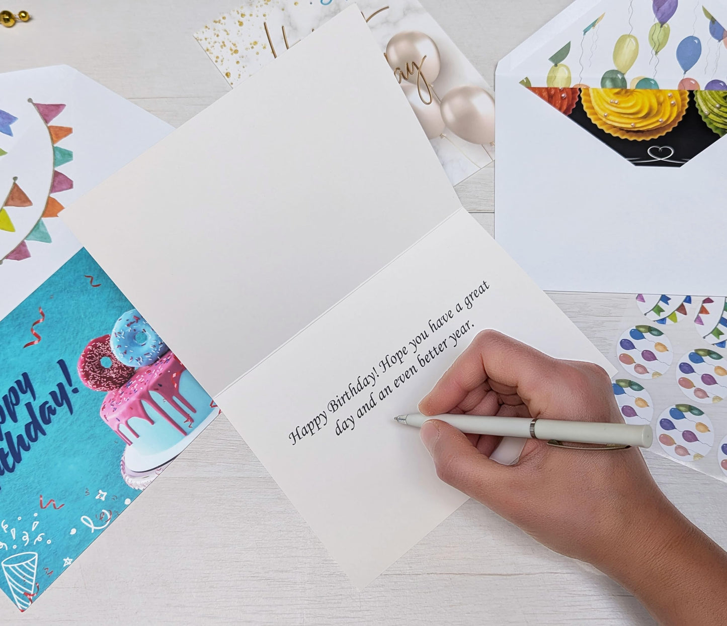 100 Happy Birthday Cards in Bulk with Envelopes , Stickers and Generic Birthday Greetings Inside – Large 5x7 Inches, 20 Unique Designs Notes, Thick Cardstock , Matte Finished in a Sturdy Box