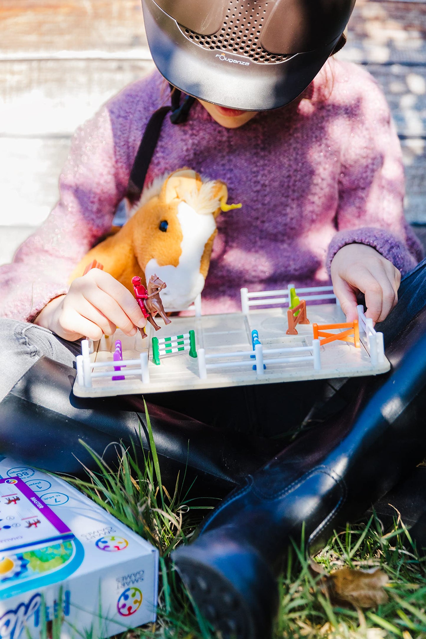 SmartGames - Horse Academy - Educational Brainstorming - Multi-Level Strategy Game and Skill Building - Logic and Thinking Game - 7 Years + - 1 Player - Multilingual - 524434.