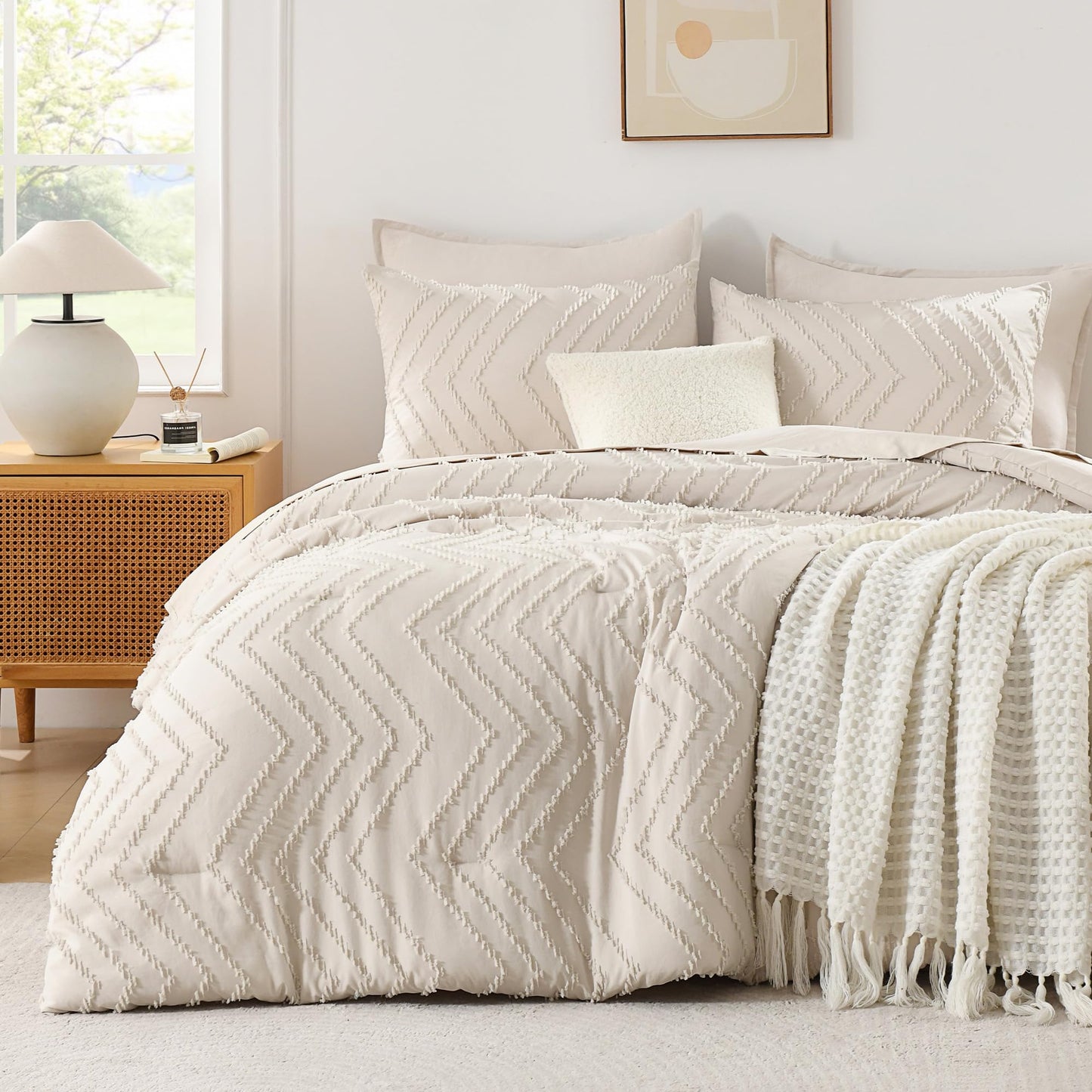 Andency Queen Comforter Set Beige, Comforters Queen Size Boho Cream Soft Warm Tufted Neutral Bedding Comforter Sets for Queen Bed, 3 Pieces Aesthetic Chevron Farmhouse Cute Bohemian Textured Bed Set