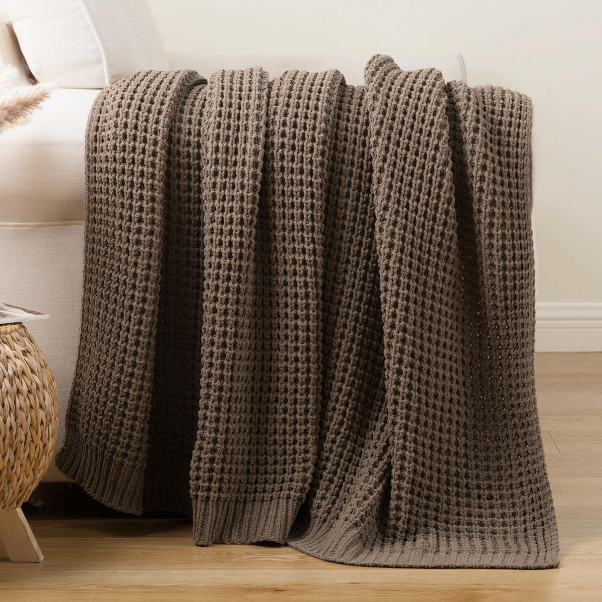 Bunnikins & Clover Knitted Waffle Throw Blanket 50x60 Inches, Camel Tan Throw Blanket for Couch, Tan Blanket Fluffy Cozy Knit Soft Throws for Women Mothers Birthday Gifts