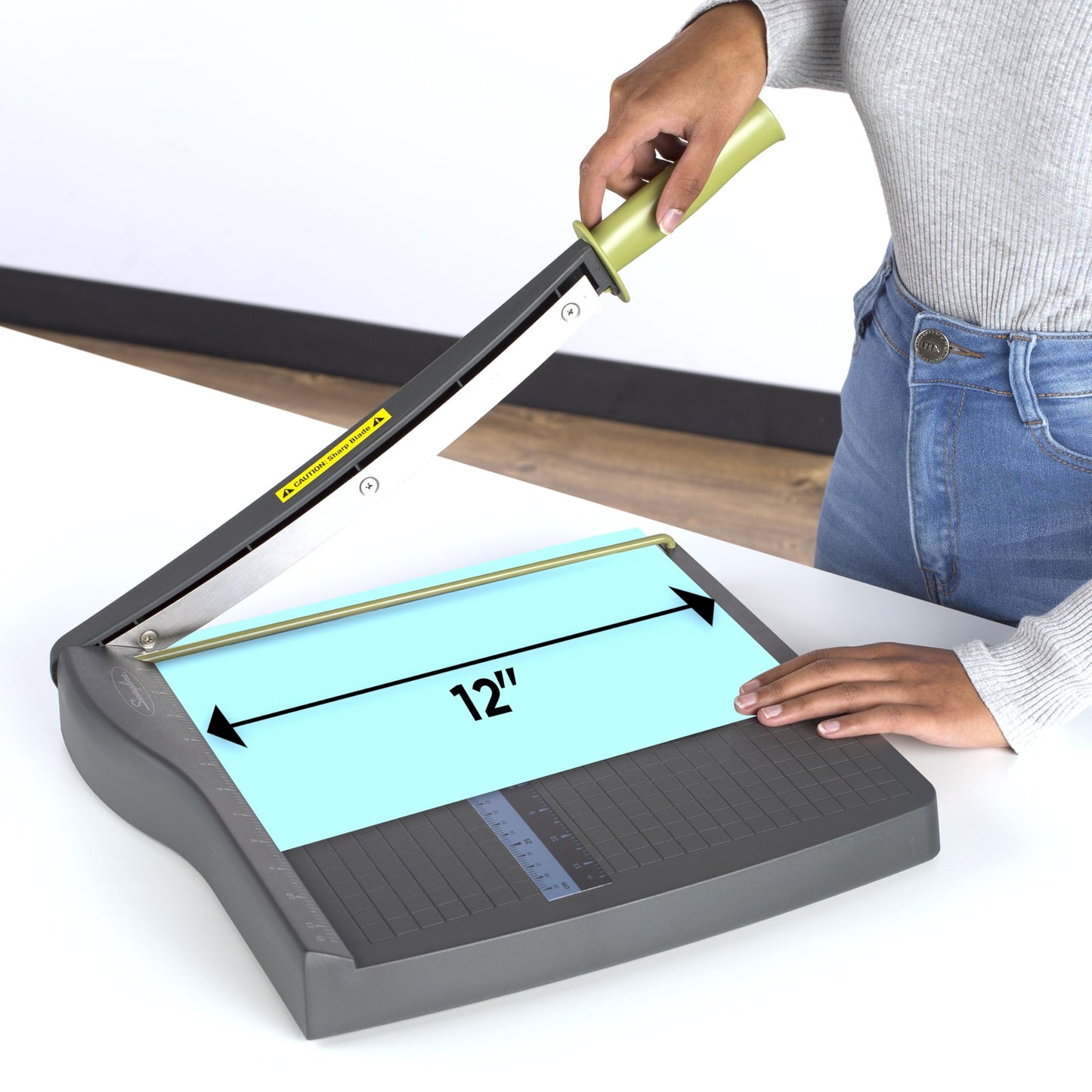 Swingline ClassicCut Lite Guillotine Trimmer, 12 Inch Cut Length, 10 Sheet Capacity (9312)