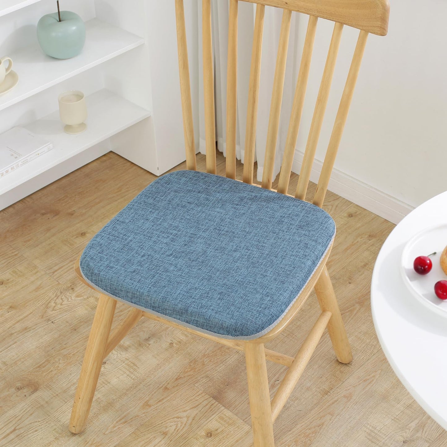 Huierxun High Resilience Memory Foam Chair Cushion 15"x15"x2" Set of 2 Square Chair Pads and Washable Cover Non Slip Seat Cushions for Indoor Dining Room Kitchen and Office Chairs (Green,15"x15")