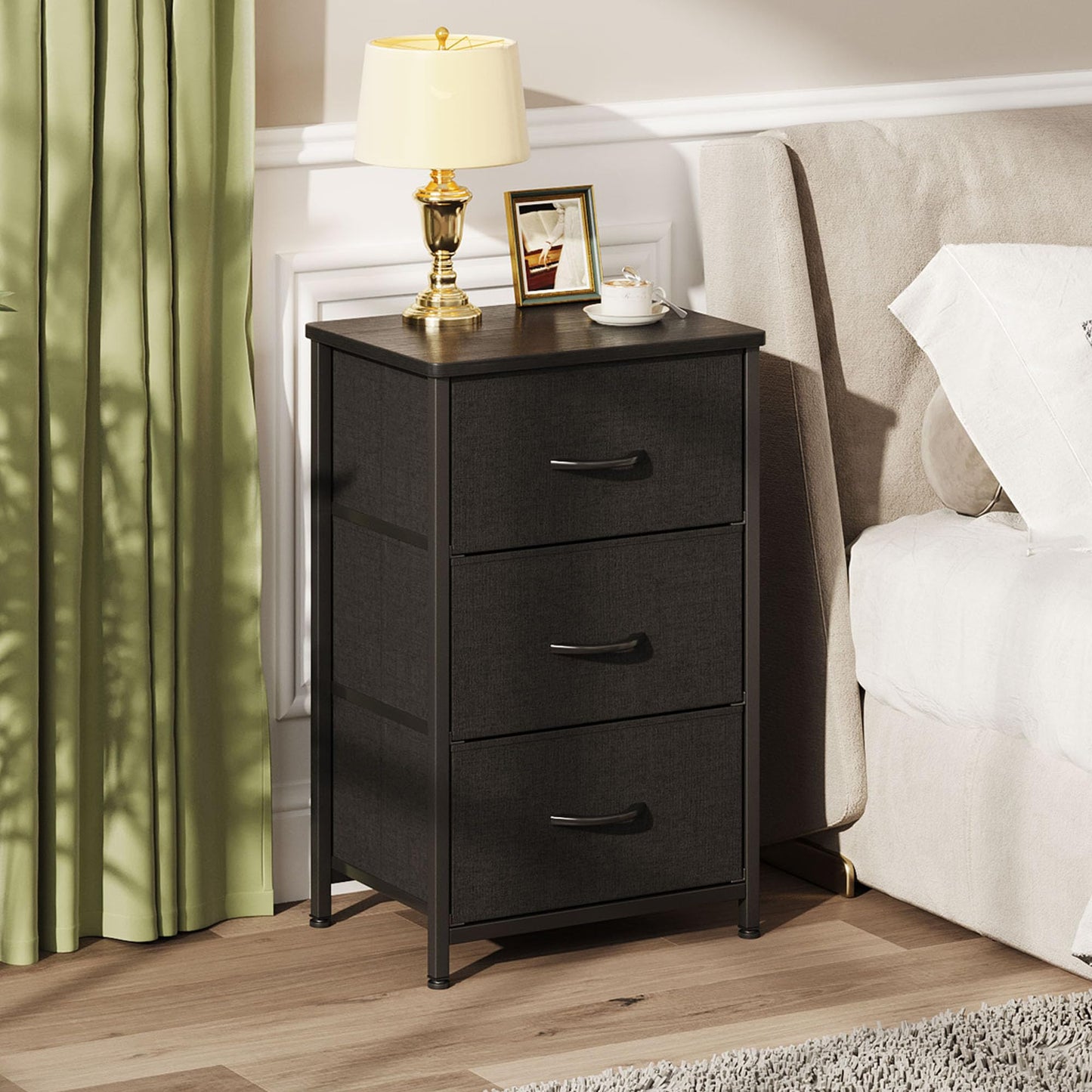 Vermess Nightstand, Small Dresser, Bedside Furniture, Night Stand End Table with 3 Storage Drawers for Bedroom, Black