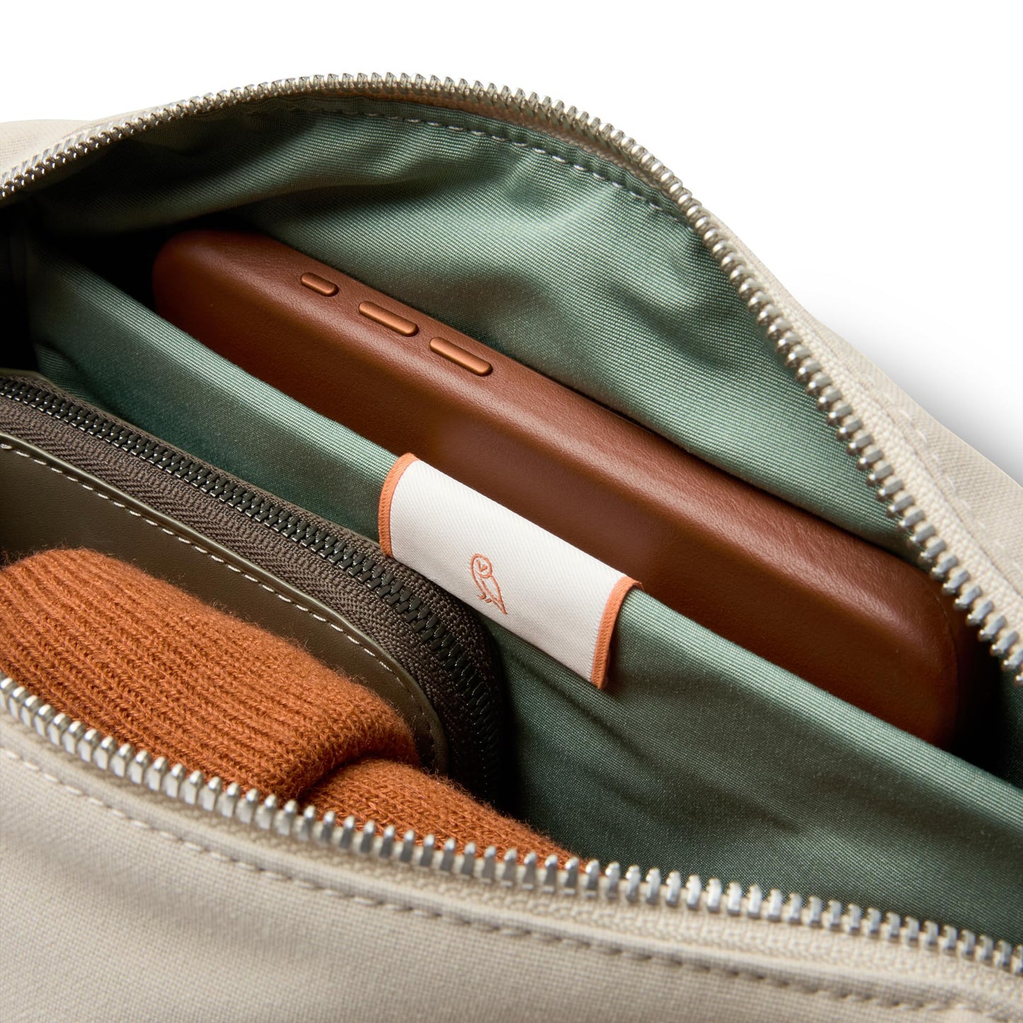 Bellroy Classic Sling (everyday 5 liter minimalist crossbody bag with internal organization, adjustable crossbody strap, and auto-compression system) - Tahini