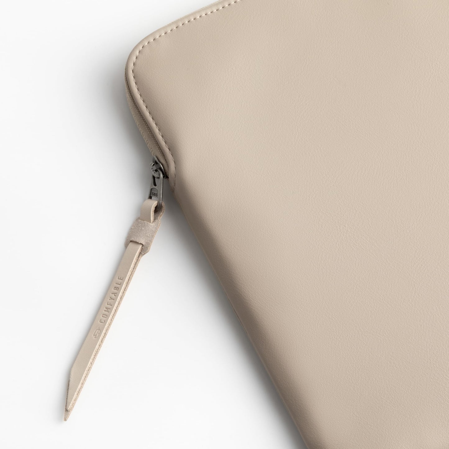 Comfyable Slim Protective Laptop Sleeve Compatible with 13/14 Inch MacBook Air & MacBook Pro M5/M4/M3/M2 Pro/Max 2026, Mac Travel Case, Laptop Pouch, Slim PU Leather Cover, Dark Beige