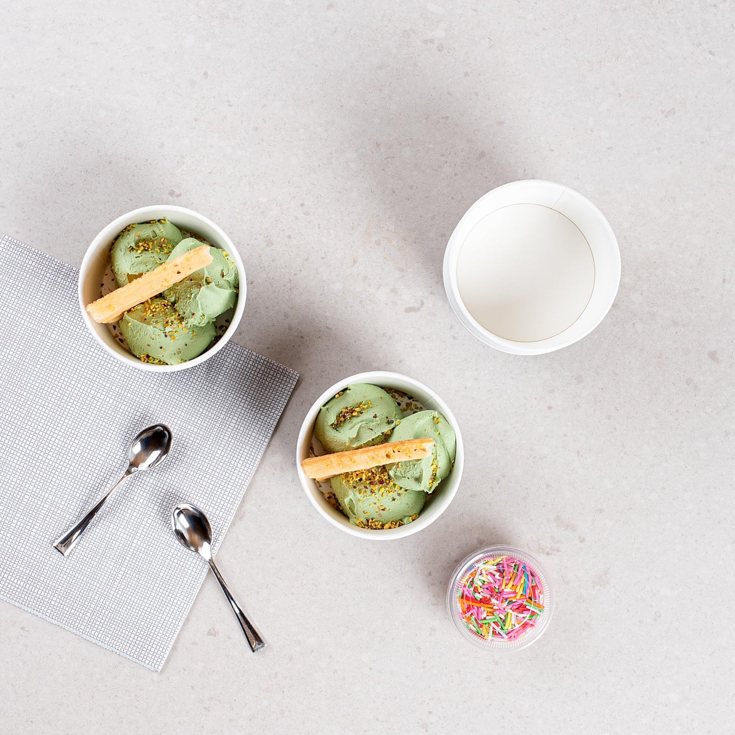 Coppetta 8-Ounce Dessert Cups, 200 Disposable Ice Cream Cups - Lids Sold Separately, Sturdy, Black Paper Frozen Yogurt Bowls, for Hot and Cold Foods, Perfect for Gelato Or Mousse - Restaurantware