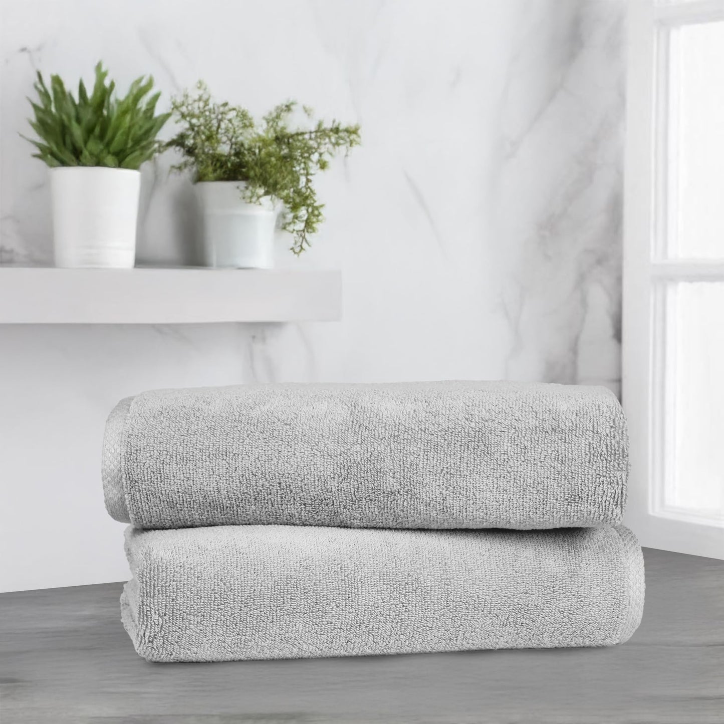 Amazon basics 2 piece Lightweight quick-dry bath towel, 100% cotton, platinum, 54" x 30"