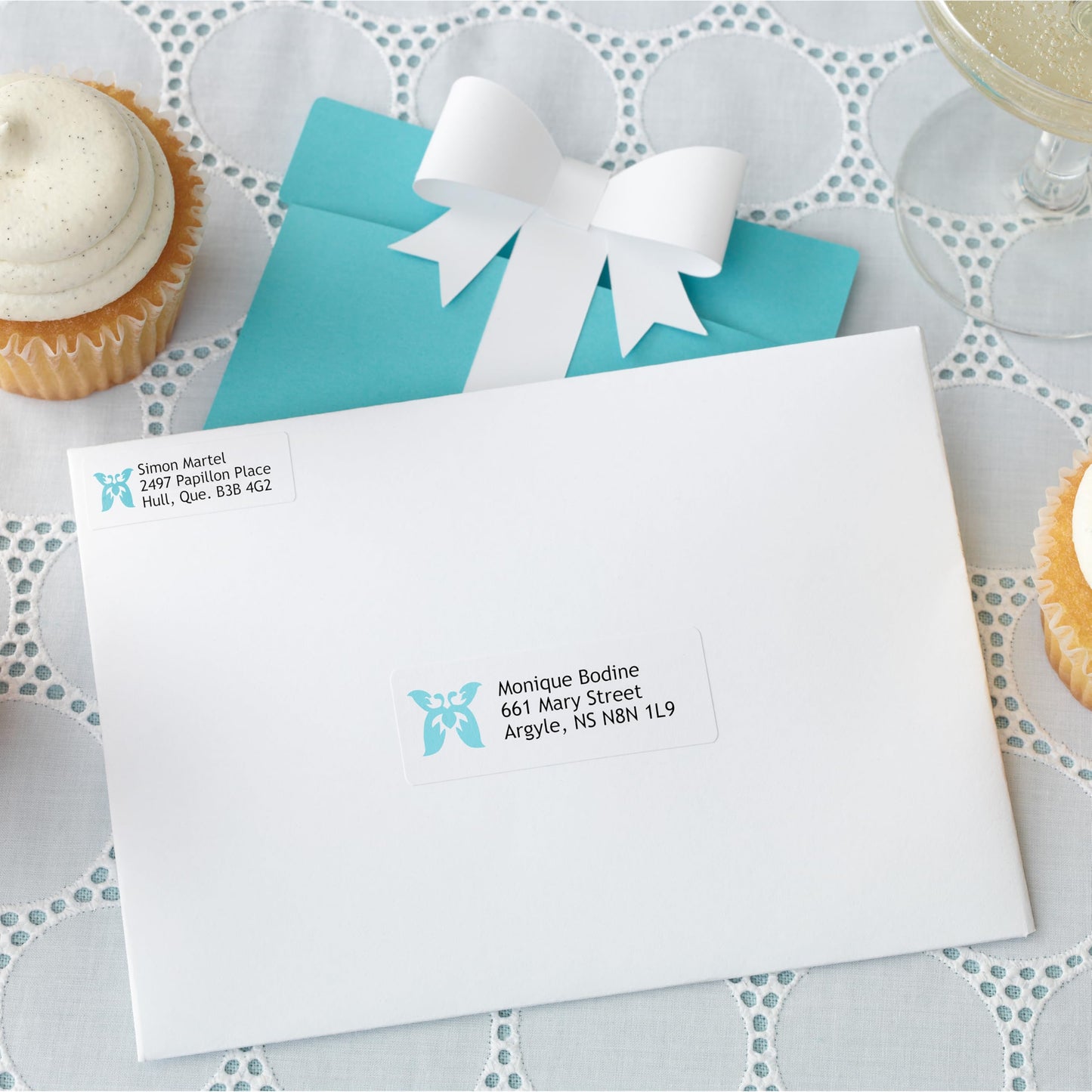 Avery White Rectangle Labels with Easy Peel for Laser/Inkjet Printers, 1-3/4" x 1/2", 8000 Labels, Permanent (5167) Made in Canada