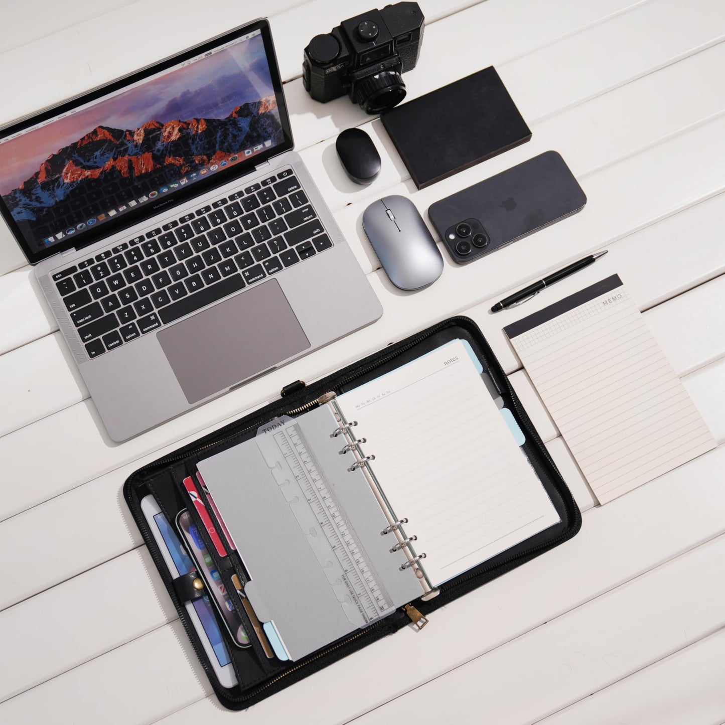 Wason Portfolio A5 Binder Journal with Zipper - Leather pu Writing Notebook Padfolio with Detachable Refillable Notebook, Legal Pad for Business Study and Travel Organizer (Black)