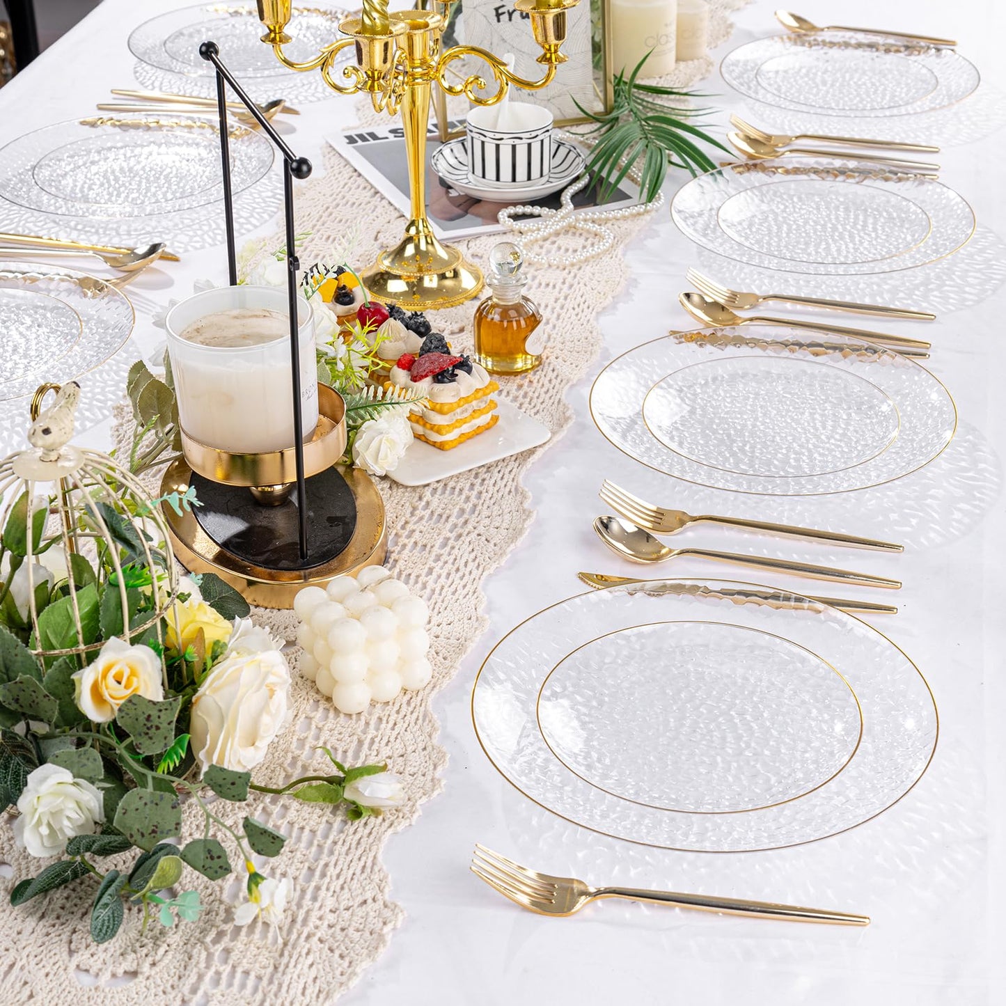Rubtlamp 100Pcs Clear Gold Plastic Plates, Disposable Plates with Gold Rim, Heavy-Duty Party Platos, Hammered Plastic Plates Include 50 Clear Dessert Plates, 50 Dinner Platos for Party
