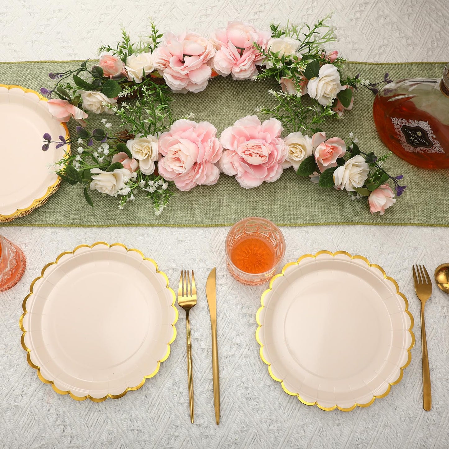 Maxcheck 50 Pcs White Gold Scalloped Paper Plates with Gold Foil 9 Inches Disposable Paper Party Plates for Cake Dessert Birthday Baby Shower Wedding Tea Party Supplies