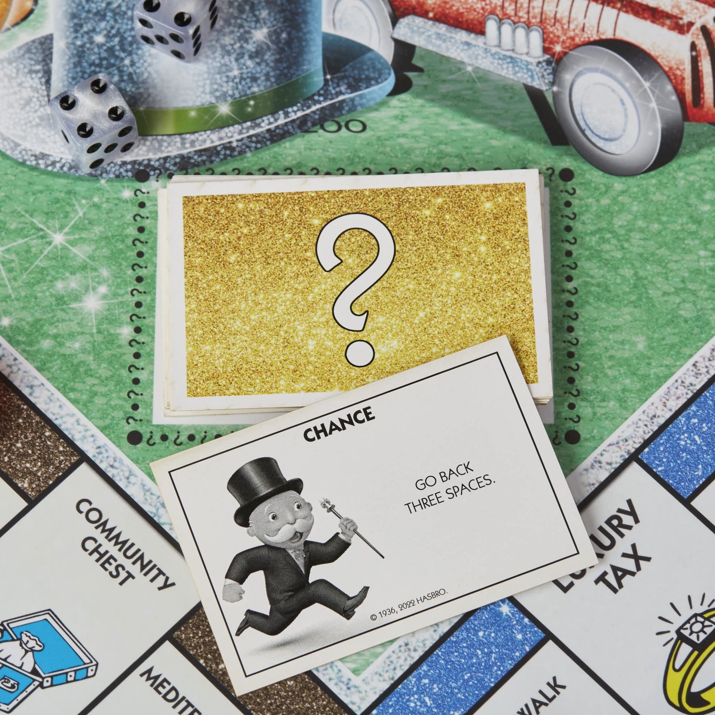 Monopoly Sparkle Edition Board Game, Family Games, with Glittery Tokens, Pearlescent Dice, Sparkly Look - English (Amazon Exclusive)