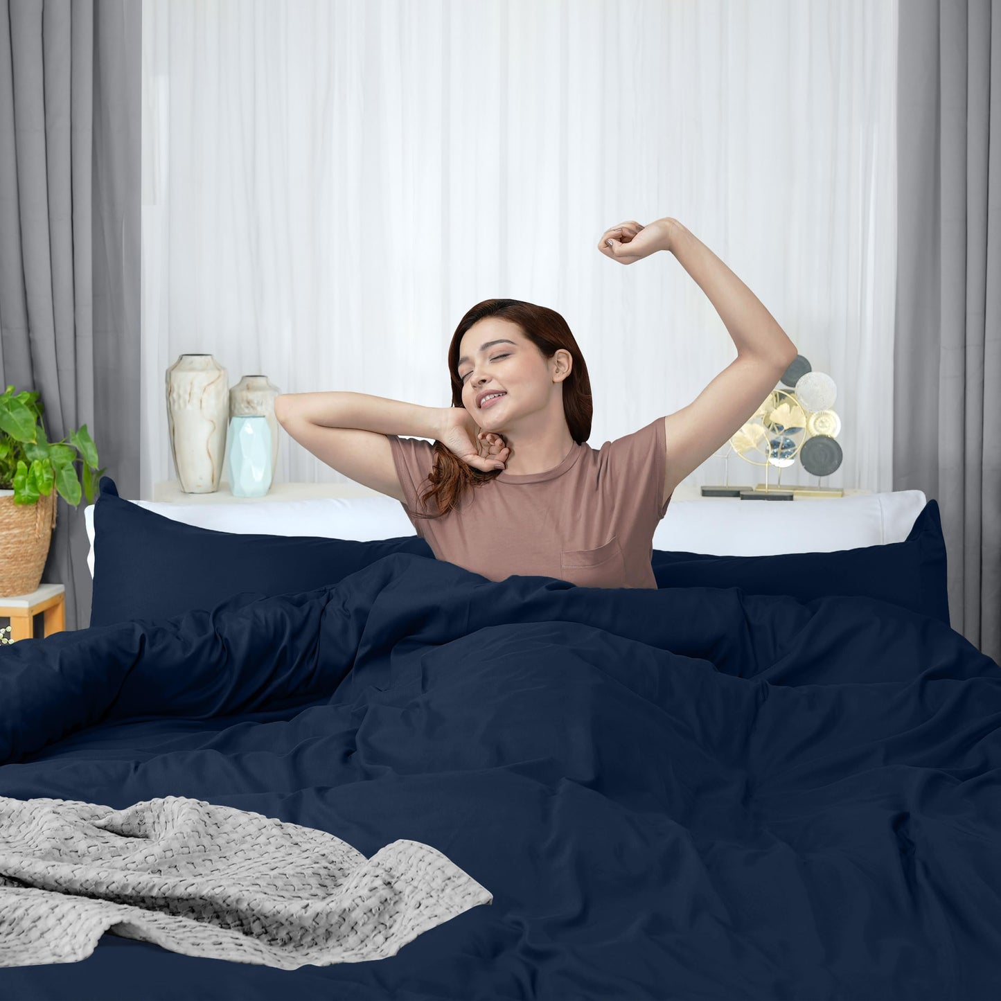 Utopia Bedding Duvet Cover Queen Size Set with Pillow Shams - Comforter Cover with Zipper Closure, 90X90 Inches & Pillow Shams 20X26 Inches (Navy) Comforter Not Included