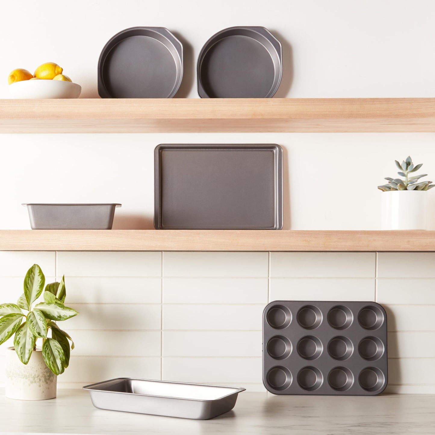 Amazon Basics 6 Piece Nonstick, Carbon Steel Oven Safe Bakeware Set 41.3 x 29.8 x 15.9 cm