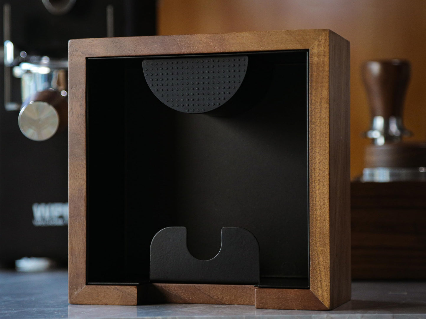 KNODOS Wooden Espresso Knock Box Walnut Dump Bin for Coffee Grounds Disposal Durable, Shock-Absorbent Espresso Machine Accessories, Easy to Clean Tamping Station