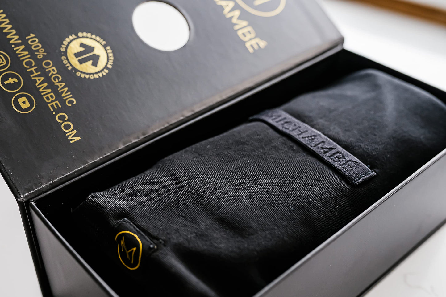 Luxe Organic Cotton t-Shirt Towel for All Hair Types