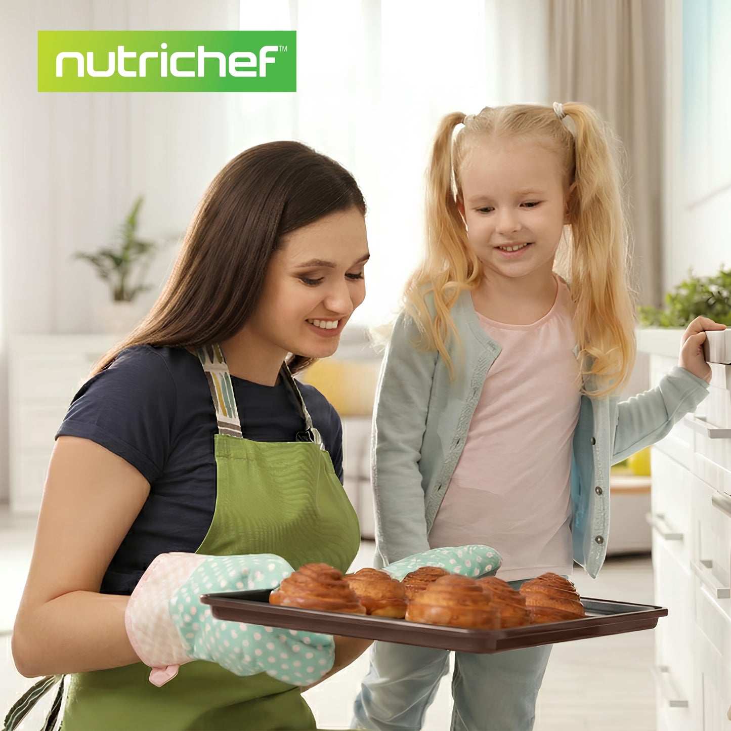 NutriChef 8-Piece Nonstick Bakeware Set – Stackable Baking Pans & Oven Trays, Durable Steel, Easy to Clean, Stylish Kitchen Baking Supplies for Cakes, Muffins & More (Brown)