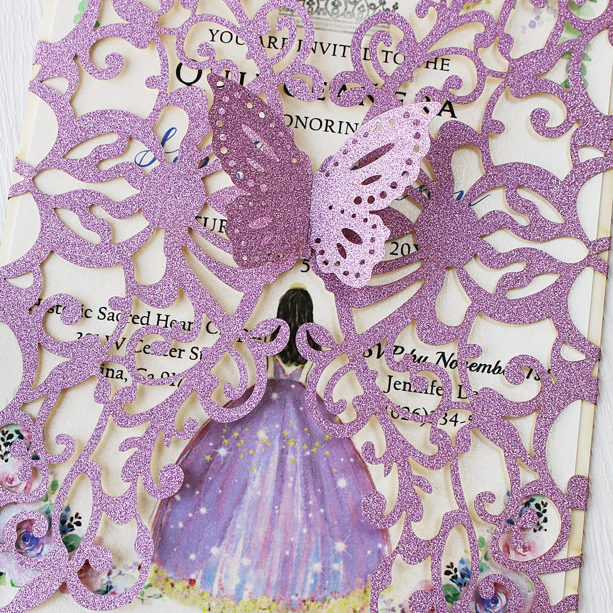 KUCHYNEE 50PCS 5.1 x7.3 Inch Purple Glitter Laser Cut Quinceanera invitations kit Hollow Floral Butterfly Pocket Invitation for Quincenera Wedding Invite (Purple Glitter)