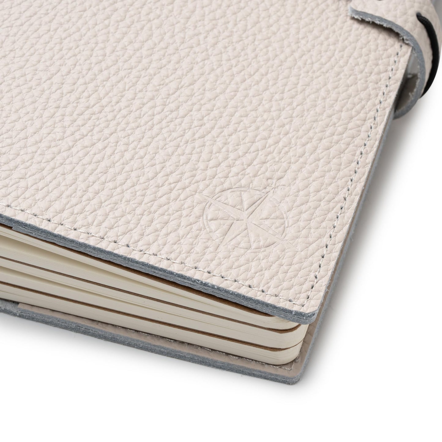 Wanderings A5 Travelers Notebook with Pockets, Oat Colour - Genuine Leather Journal, 6" x 8.7" (15 x 22cm), Refillable Travel Journal to Capture All Life's Adventures, 120 GSM Blank Inserts