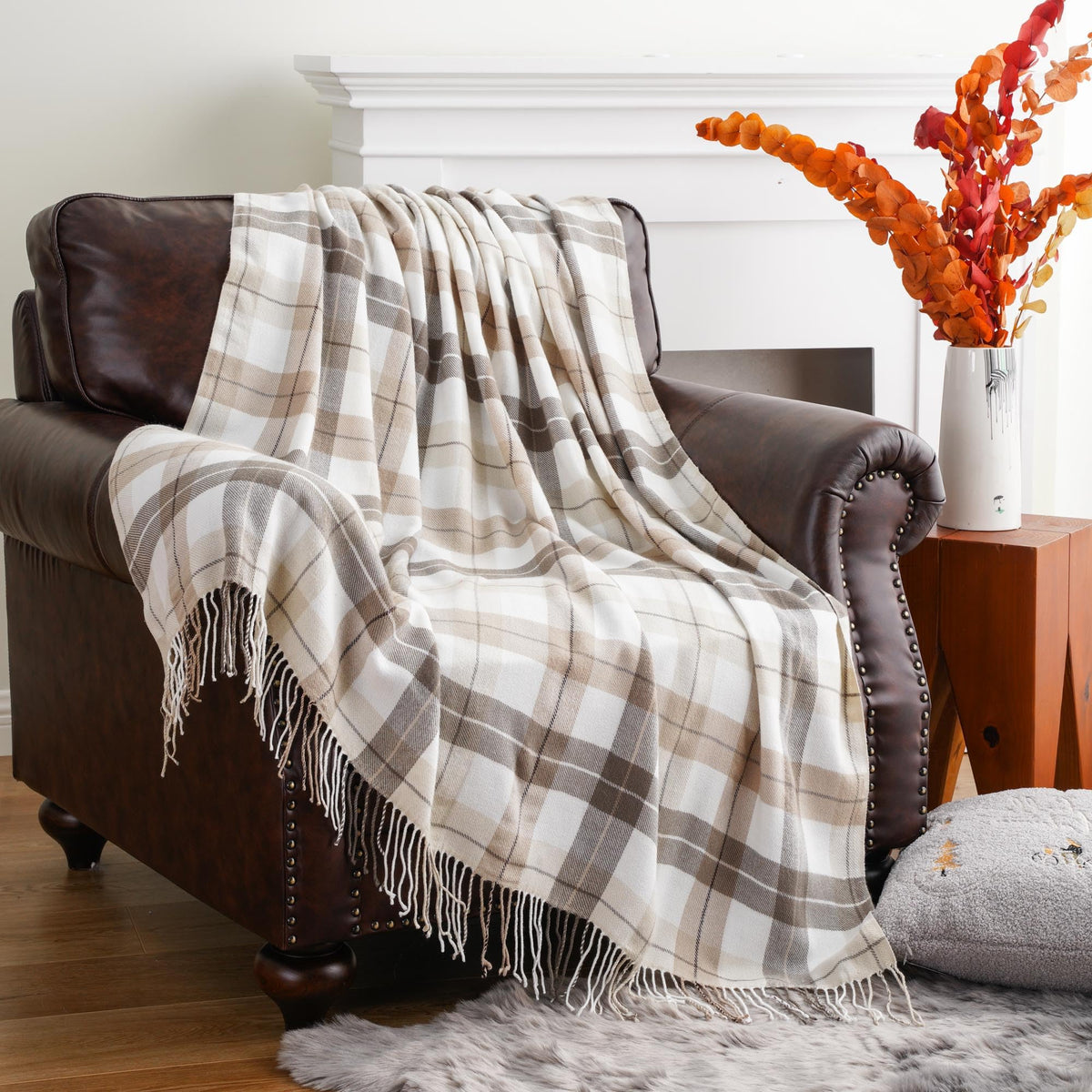 BATTILO HOME Grey White Plaid Throw Blanket for Couch, Fall Decor Throw Blankets Farmhouse Style, Super Soft Decorative Throw with Tassels 49"x63"