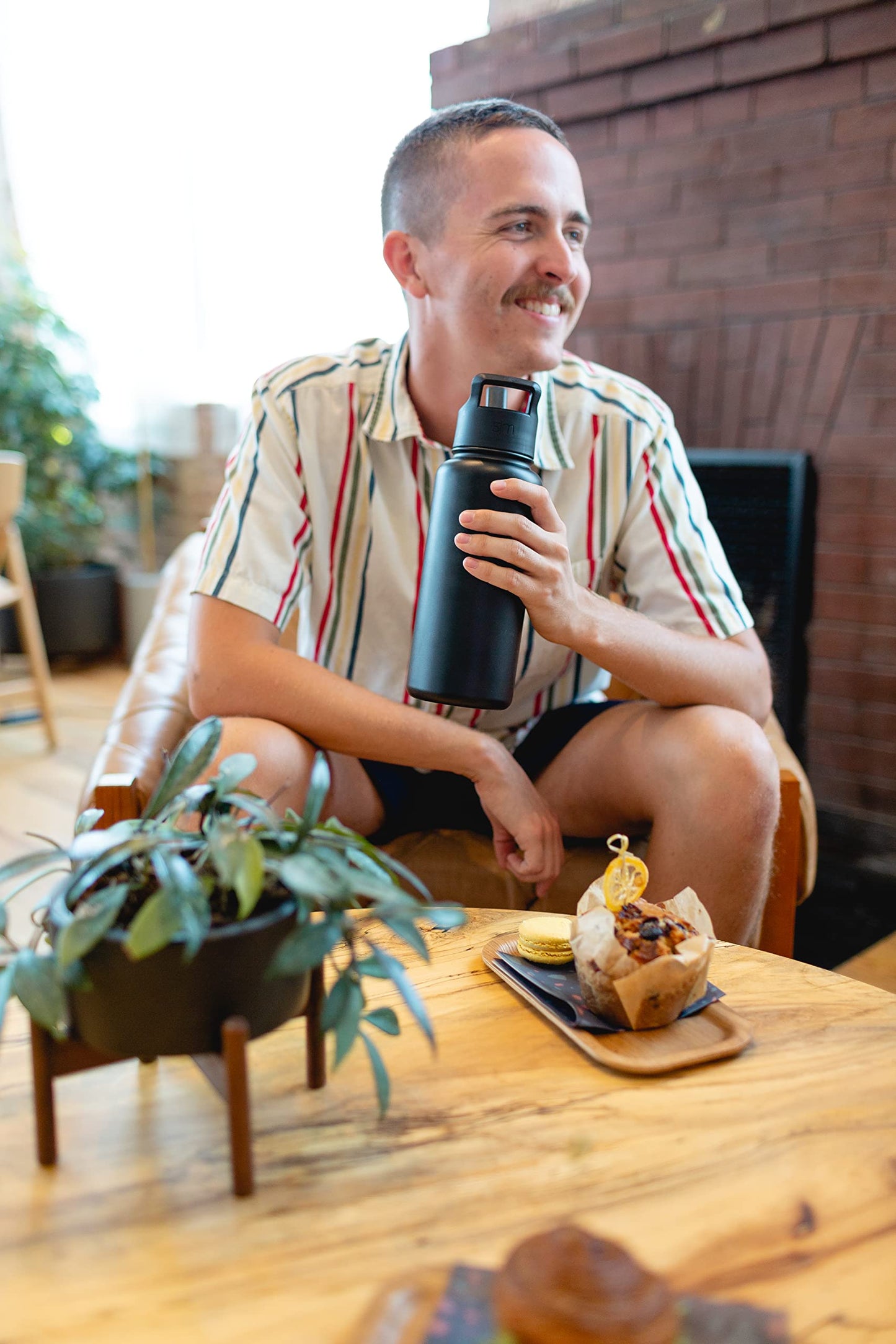 Simple Modern Water Bottle with Straw and Chug Lid | Insulated Stainless Steel for Sports Gym | Summit Collection | 32oz | Almond Birch