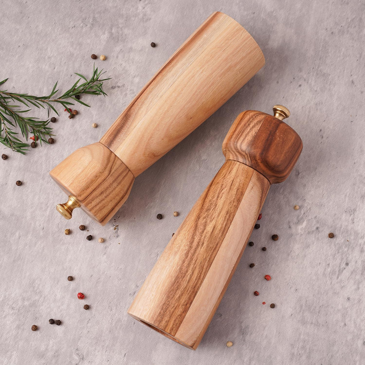 DeroTeno Salt and Pepper Mill Set with Tray, Adjustable Ceramic Grinder Salt Mill, Stainless Steel Grinder Pepper Mill, Acacia Wood, 20.5 cm/ 8 Inch Height, Bottom Dia 6 cm /2.36 inch
