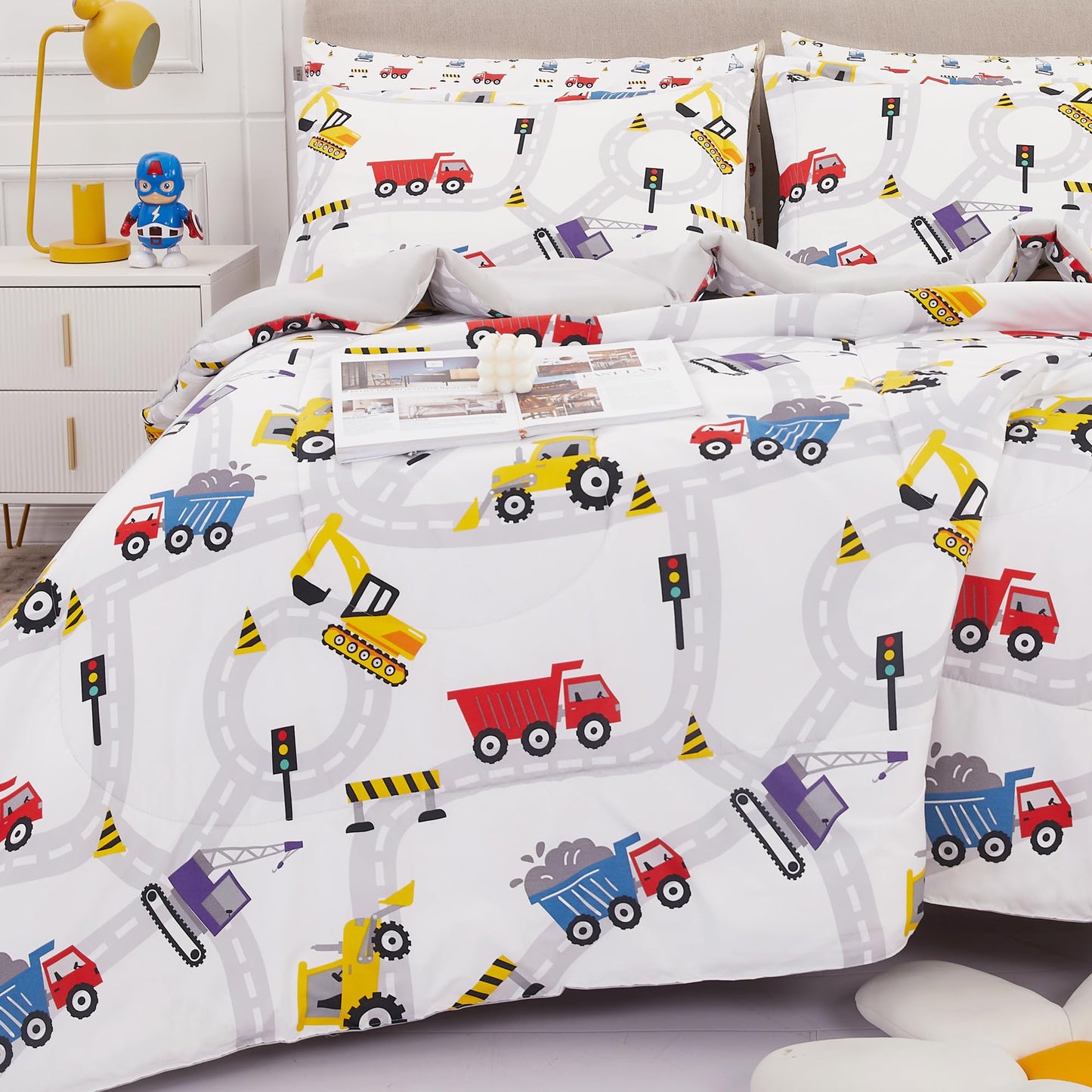Viviland Kids Full Double Bedding Sets for Boys, Girls Soft Full Double Comforter Set with Sheets, 7 Pieces Microfiber Bed in a Bag, White Car Excavator