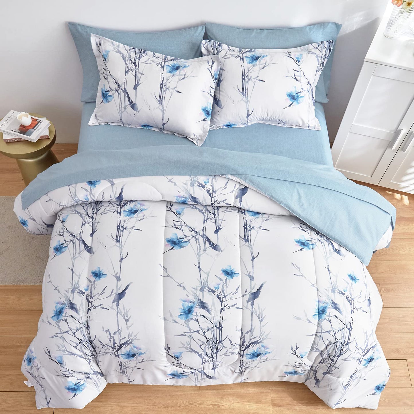 7 Pieces Bed in a Bag Queen Comforter Set with Sheets, Blue Flower Branch on White Botanical Bedding Sets for All Season (1 Comforter, 2 Pillow Shams, 1 Flat Sheet, 1 Fitted Sheet, 2 Pillowcases)