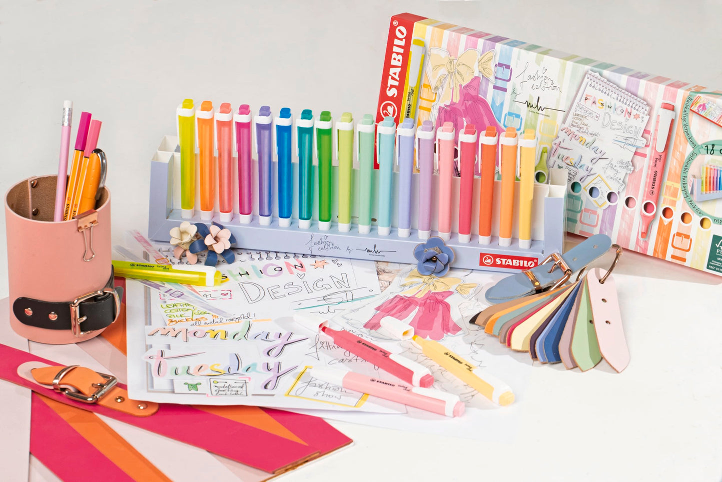 STABILO Highlighter swing cool - Deskset of 18 - Assorted Colors 8 Neon & 10 Pastel