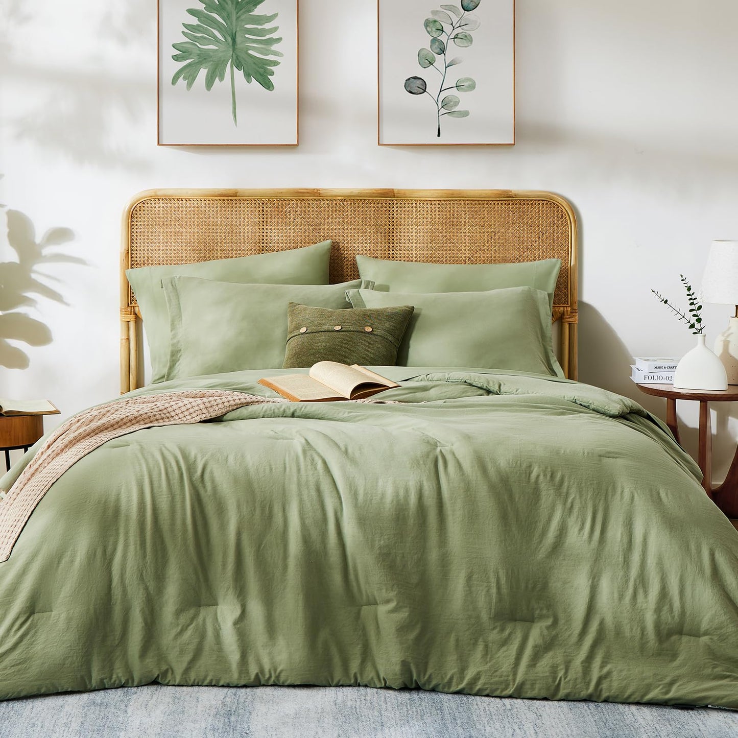 WRENSONGE Queen Comforter Set - 7 Pieces Sage Green Soft Bed in a Bag Queen with Fitted Sheet, Flat Sheet, 2 Pillow Shams, and 2 Pillowcases- Warm Bedding Sets for All Season
