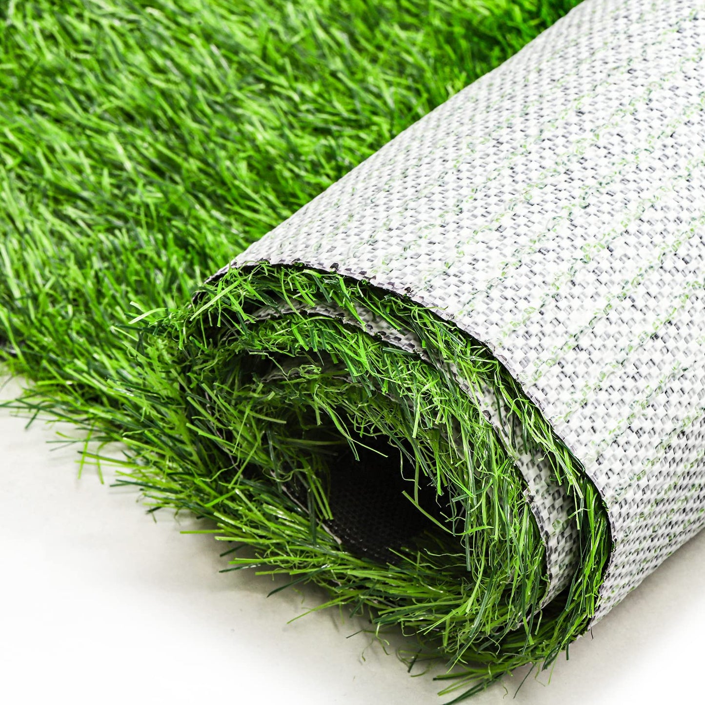 Fasmov Green Artificial Grass Rug, 3.2' x 6.5' Realistic Fake Grass Deluxe Synthetic Turf, Thick Lawn Pet Carpet, Indoor/Outdoor Area Rug