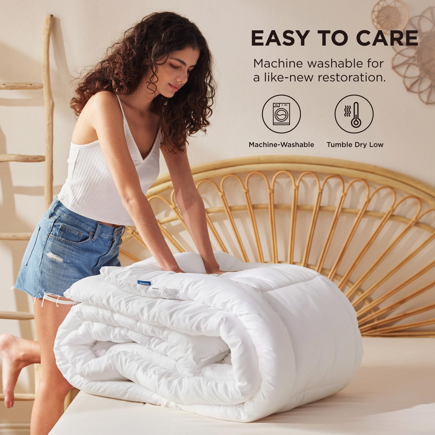 Bedsure White Duvet Insert Queen - Quilted Comforters Queen Size, All Season Duvet, GentleSoft Down Alternative Bedding, with 8 Tabs, Gifts for Women/Men, White, Queen 88 x 88 Inches