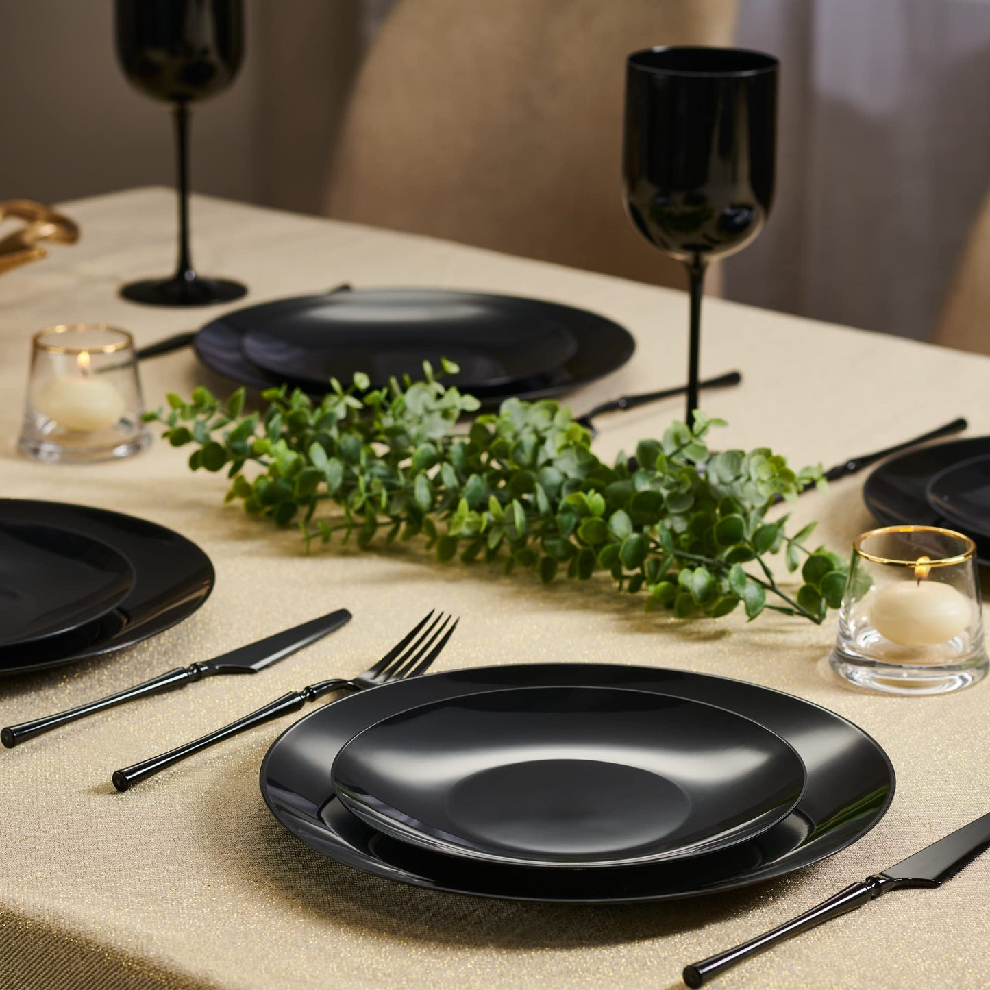 PLASTICPRO 64 Piece Combo Plates Set - 32-7'' & 32-10'' Black Plastic PartyPlates - Premium Heavyweight, Elegant, Disposable Tableware