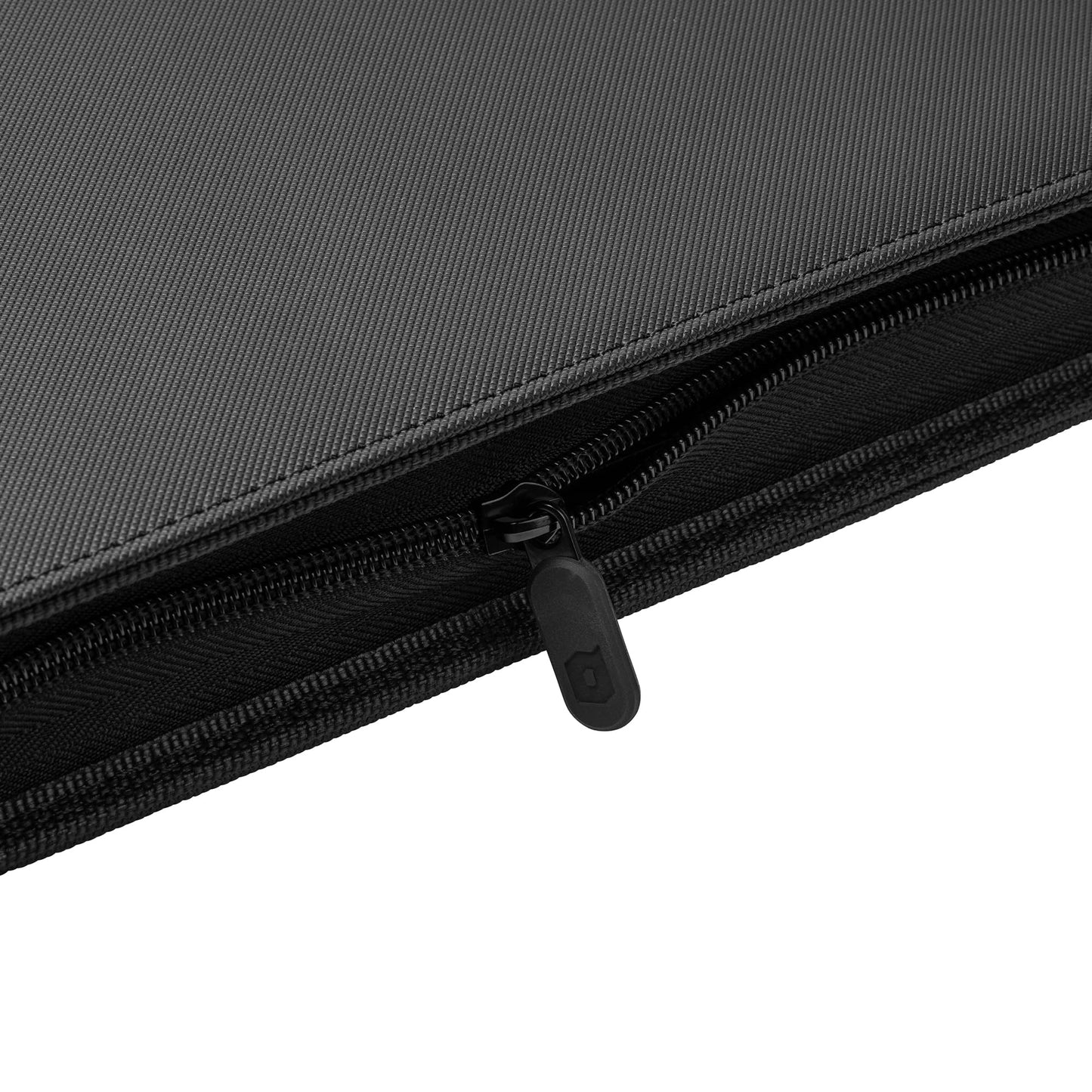 Onyx Trading Card Binder 12-Pocket 720 Cards - 30 Ringless Double Sided Pages for Standard Trading and Sports Cards - 12 Pocket Side Loading Pages for Trading or Sports Card Storage - Zipper (Black)