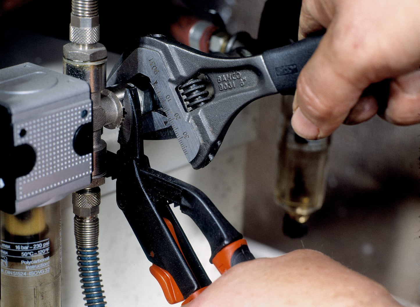 Bahco 9031 R US Black X-Wide Adjustable Wrench Ergo, 8"