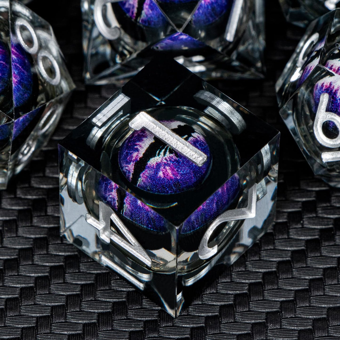 ARUOHHA DND Resin Dice Dragons Eye Dice Liquid Core Purple Sharp Edged Dice Set with Gift Box, Dungeons Polyhedral D and D Dice Set Compatible with D&D Role Playing Game D20 D12 D10 D8 D6