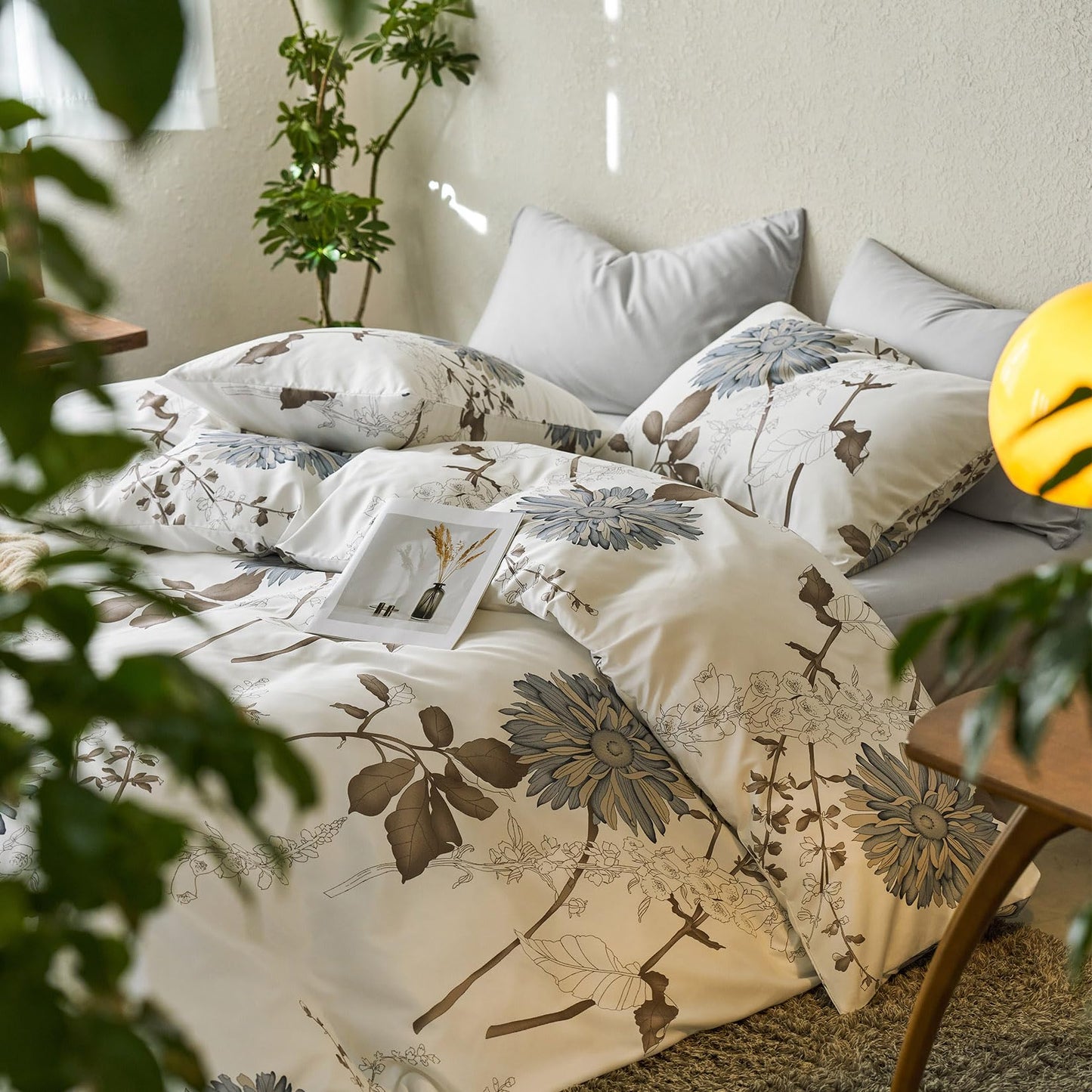 Wake In Cloud - Floral Comforter Set, Botanical Flowers Pattern Printed, Soft Microfiber Bedding (3pcs, Queen Size)