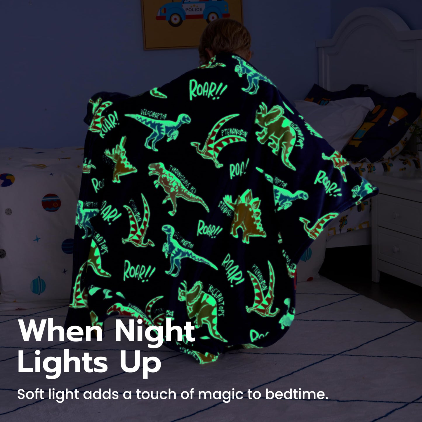 Joiedomi Glow in the Dark Blanket - Dinosaur Gift for Girls and Boys Aged 2 to 12 Years - Soft, Cosy Flannel Children's Blanket - Birthday Gift 50 x 60 inches