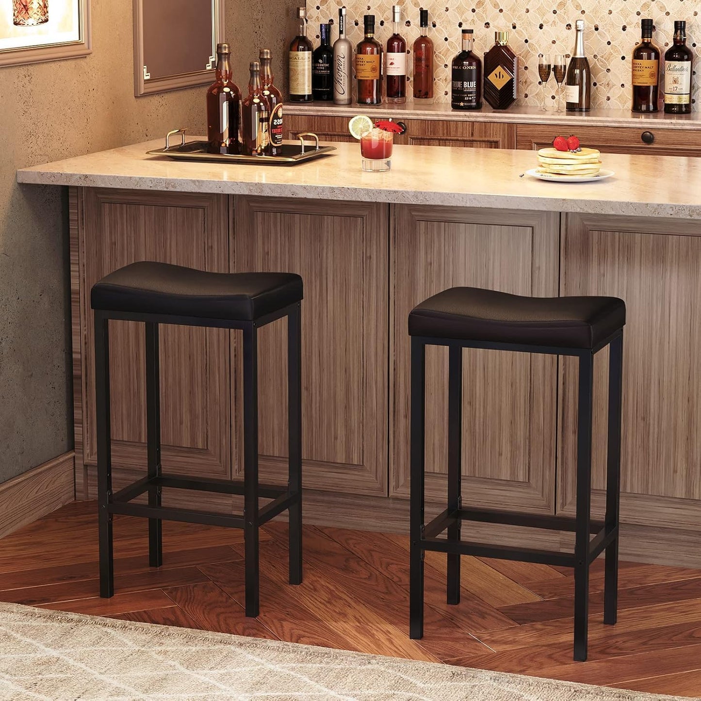 HOOBRO Bar Stools, Set of 2 Bar Chairs, Counter Height Stools, Saddle Stools with Curved Surface, Kitchen Stools, 63 cm, 6 cm Thick Upholstery, for Kitchen, Dining Room, Cafe Black BB10BY01