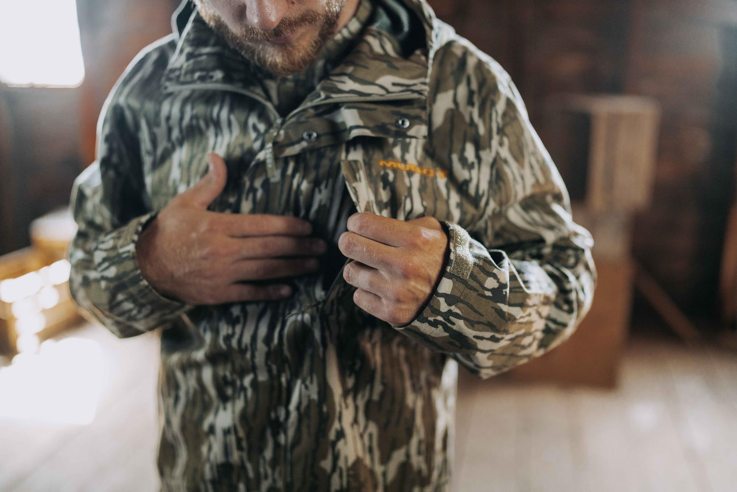 MUDDY OUTDOORS TRX Lightweight RAIN Jacket/Mossy Oak Bottomland/Large