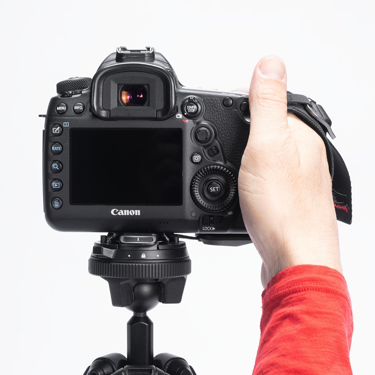 Peak Design Clutch Camera Hand Strap, Compatible with Any DSLR or SLR Body, Small, Sleek and Durable, Quick Release, Adjustment and Connection, Camera Straps for Photographers, 200 lb Capacity
