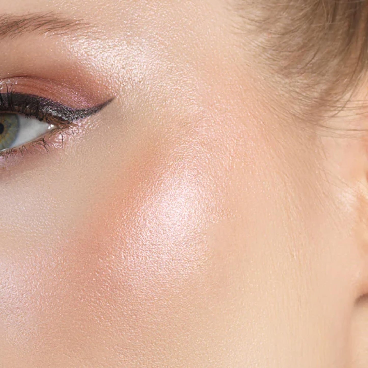 stila Heaven's Hue Highlighter, Kitten