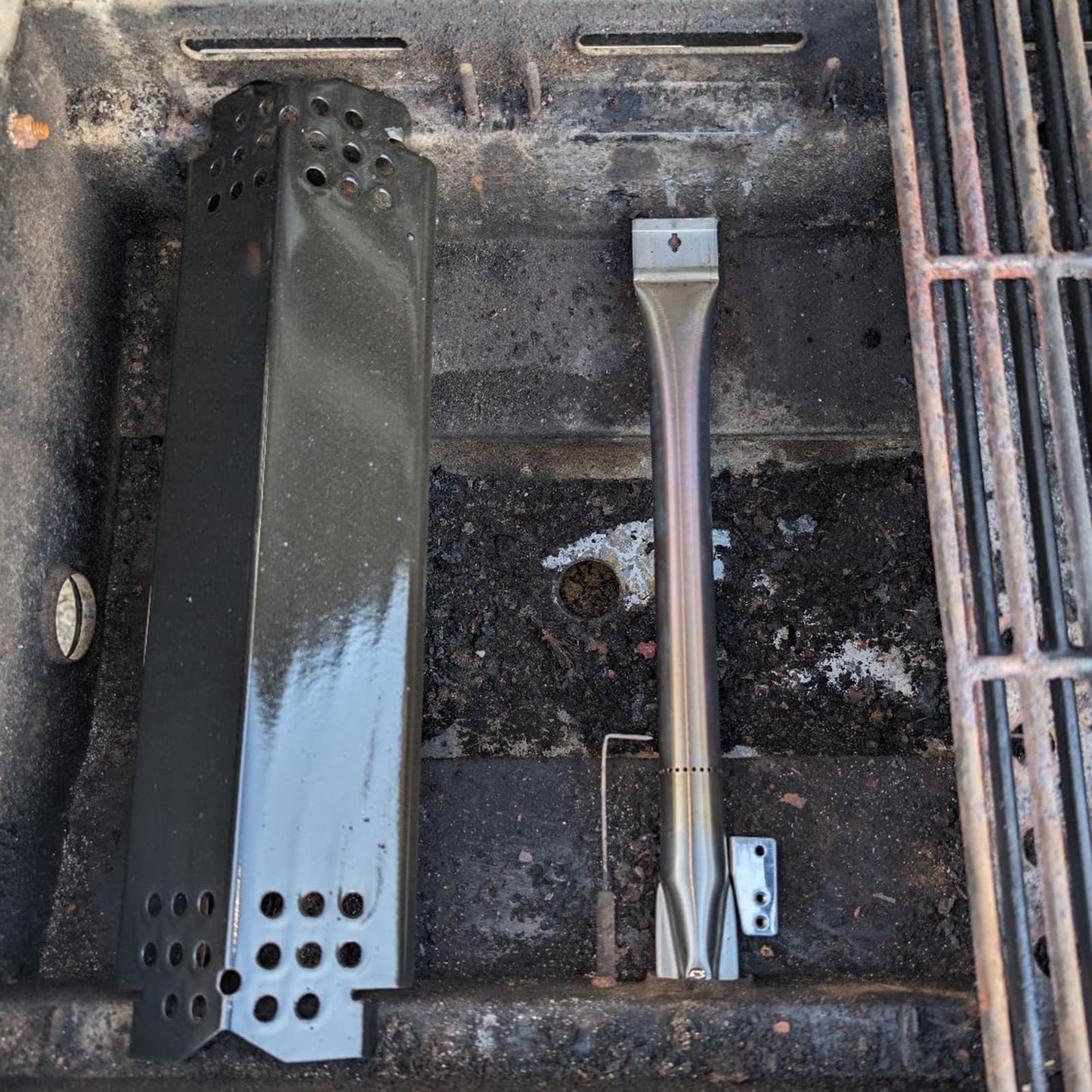 BQMAX Replacemrnt Parts Kit for Nexgrill 720-0888, 720-0888N Gas Grill Models, Heat Plates Shield Replacement Parts, Flame Tamers, Heat Tents, Grill Burner Replacemnt Parts for Nexgrill,Tube Burner Repair Kit (5-Pack)