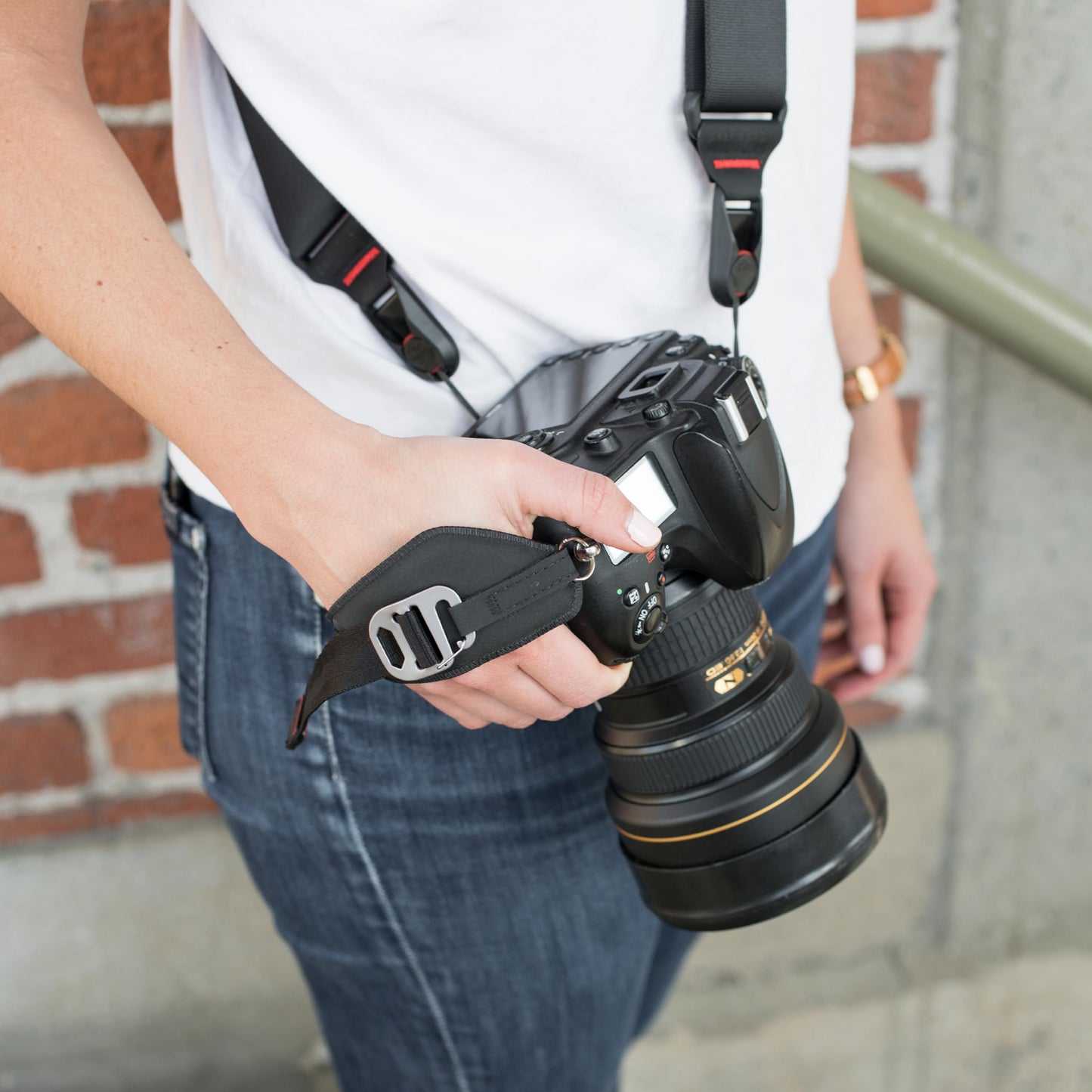 Peak Design Clutch Camera Hand Strap, Compatible with Any DSLR or SLR Body, Small, Sleek and Durable, Quick Release, Adjustment and Connection, Camera Straps for Photographers, 200 lb Capacity