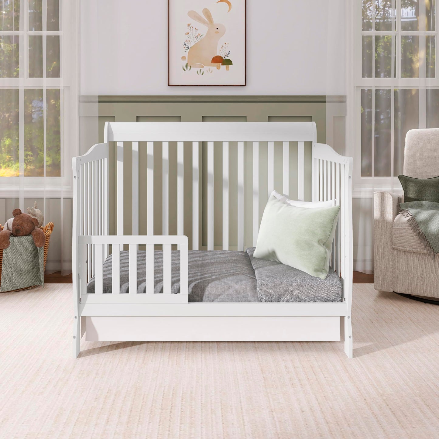 Dream On Me Universal Convertible Crib Toddler Guard Rail in White, Compatible with Select Dream On Me Cribs, Crib to Toddler Bed Conversion, Easily Attachable