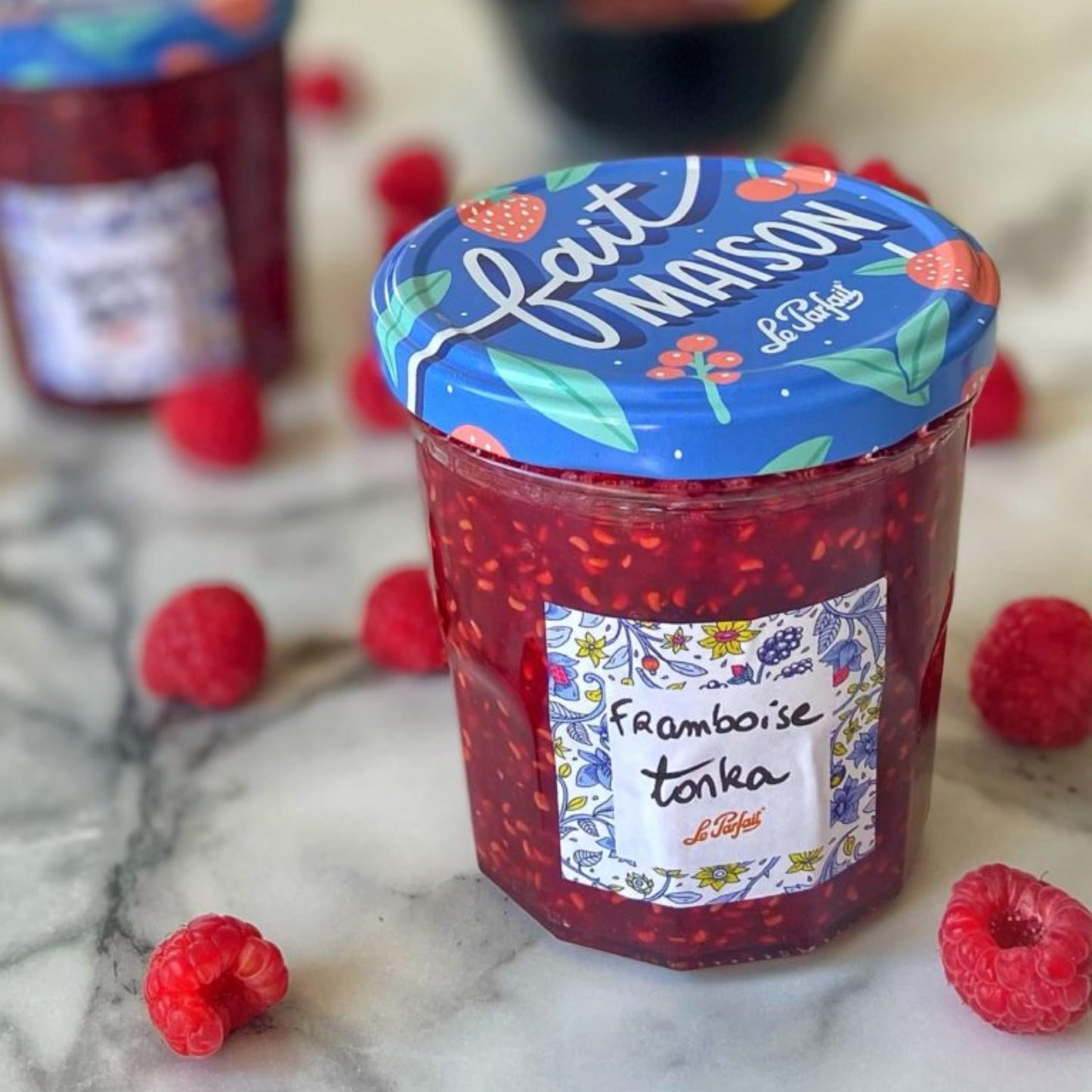 Le Parfait Jam Jars Clear Canning Jars w/Colorful Airtight Metal Lids | Sturdy French Faceted Non-Slip Glass Body | Works for Jam + Jelly Storage, Snacks, Picnic, DIY| 11oz (Pack of 6) 324ml