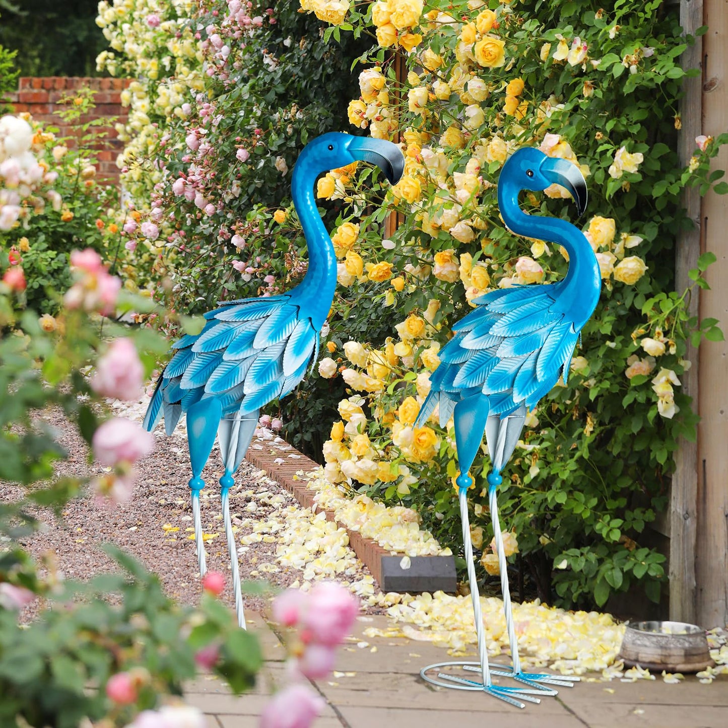 Set of 2 Flamingo Outdoor Statues, Metal Yard Flamingo for Garden Patio Lawn Backyard Decoration (Blue)