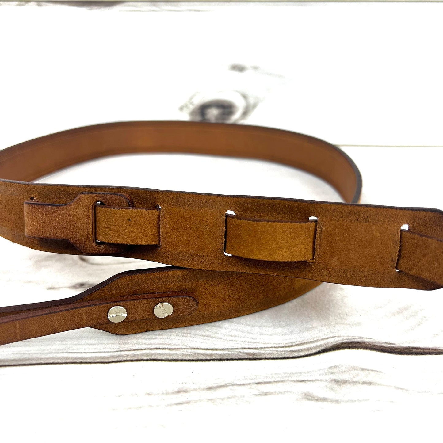 Walker And Williams M-10 Premium Retro Brown 100% Grain Leather Mandolin, Mandola, Bouzouki or Uke Strap For F And A Type Mandolins, Retro Brown, 0